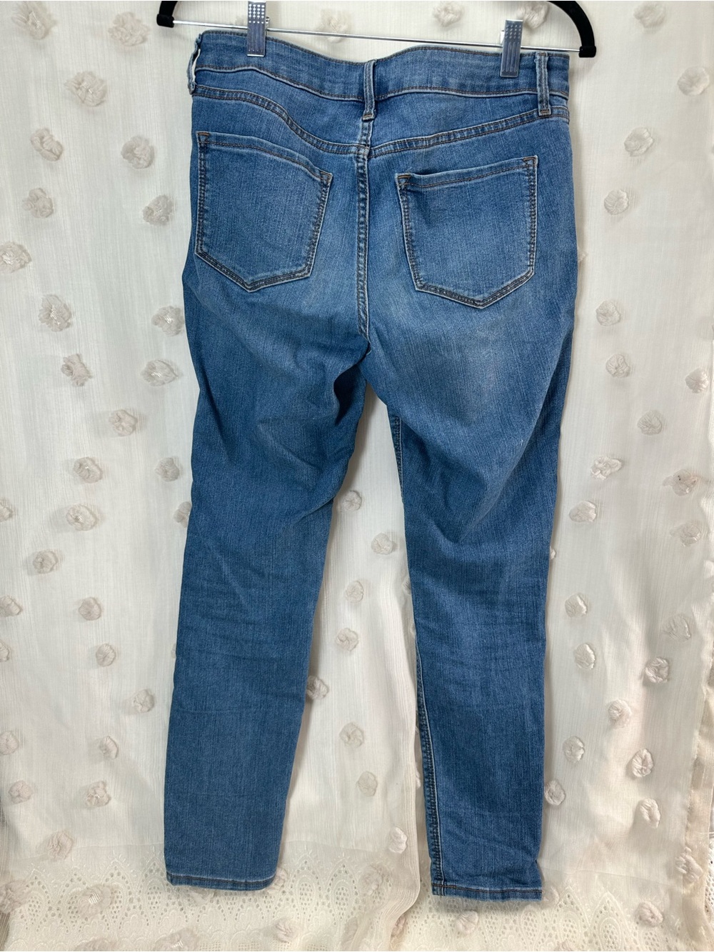 Old Navy Women’s Midwash Super Skinny Ankle Jeans Size 6 - Picture 4 of 6